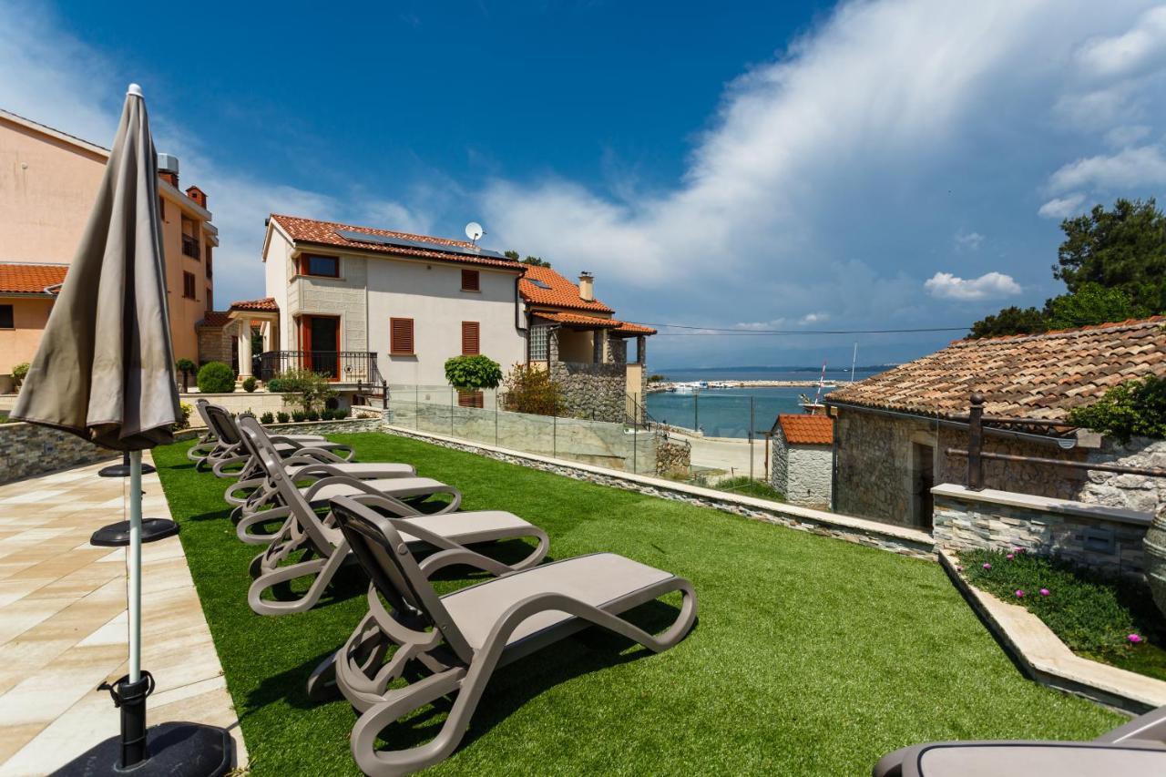 Apartmani Sidro Malinska Extérieur photo